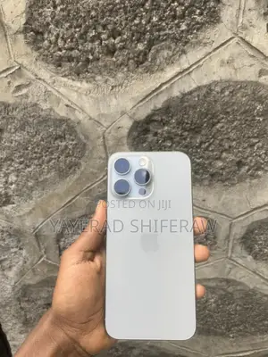 Apple iPhone 15 Pro Max 256 GB