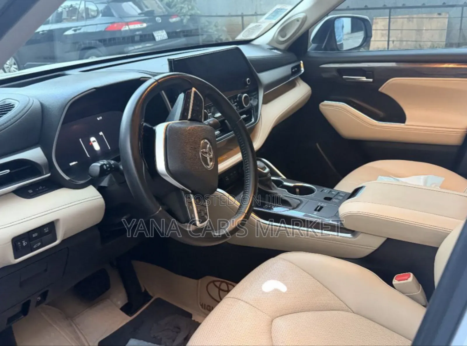 Toyota Highlander Hybrid 2024 White