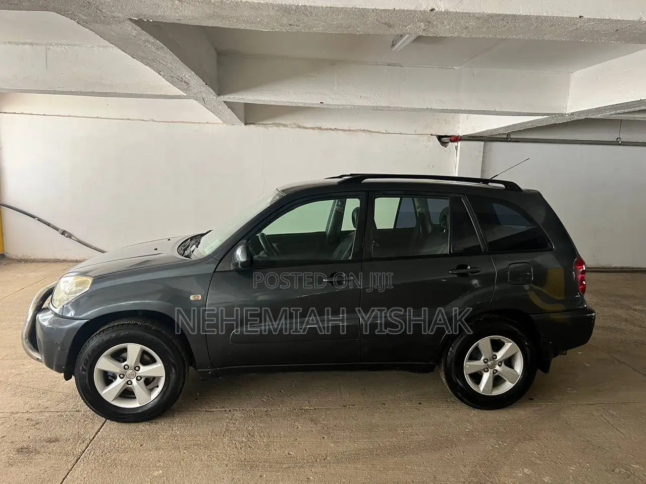 Toyota RAV4 2005 Gray
