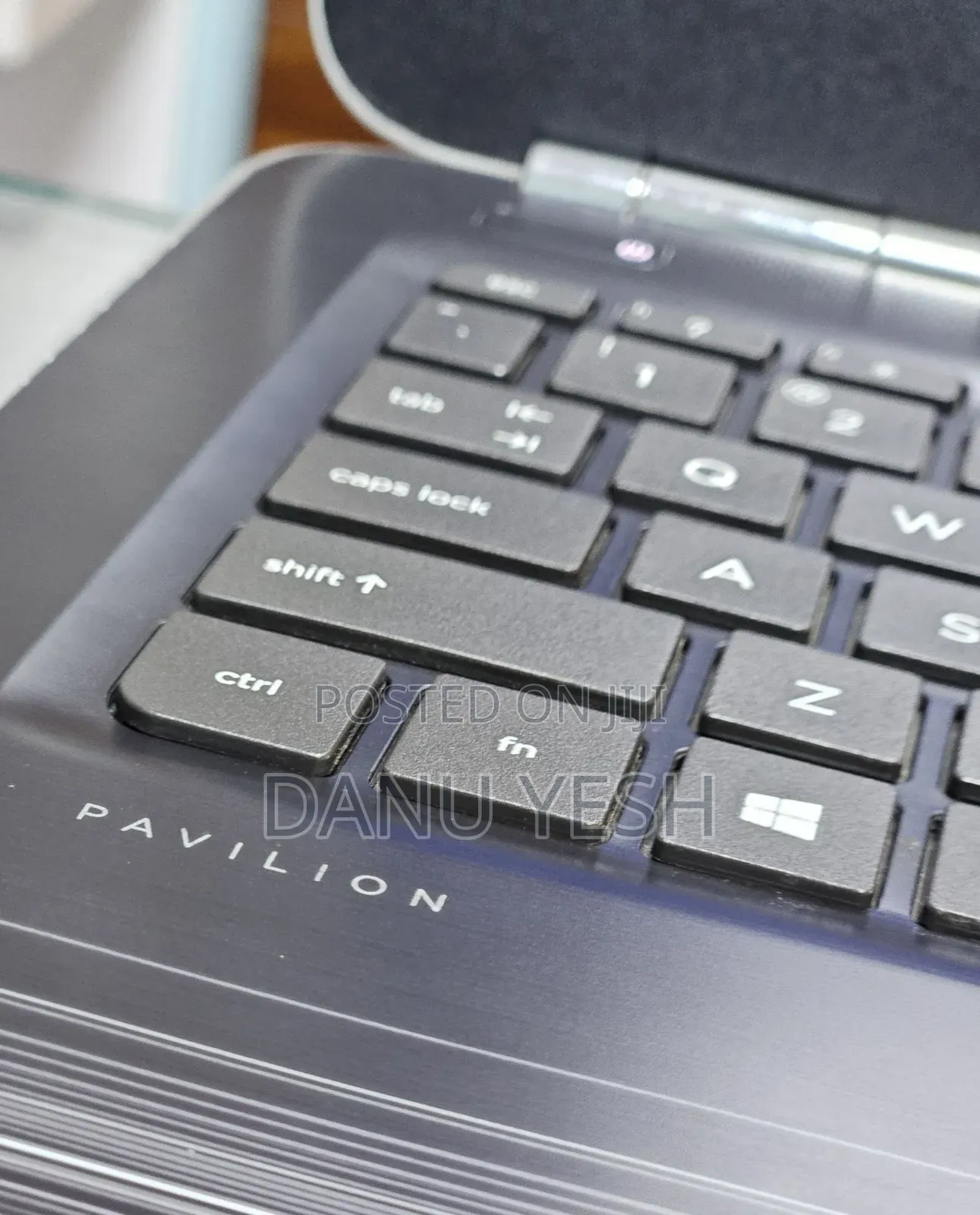 New Laptop HP Pavilion 15 8GB Intel Core I5 SSD 256GB