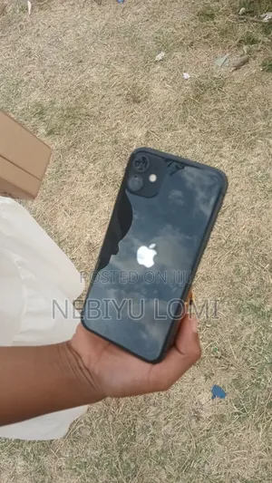 Apple iPhone 11 128 GB Black
