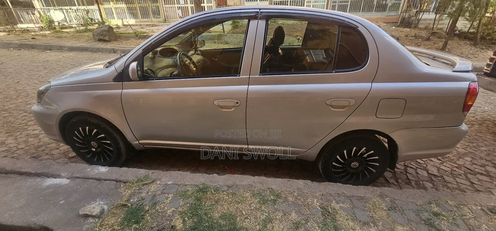 Toyota Platz 1.0 FWD 2005 Gray