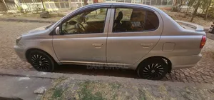 Toyota Platz 1.0 FWD 2005 Gray