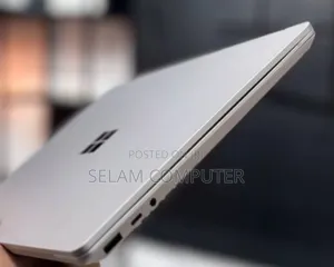 New Laptop Microsoft Surface Go 8GB Intel Core I5 SSD 256GB