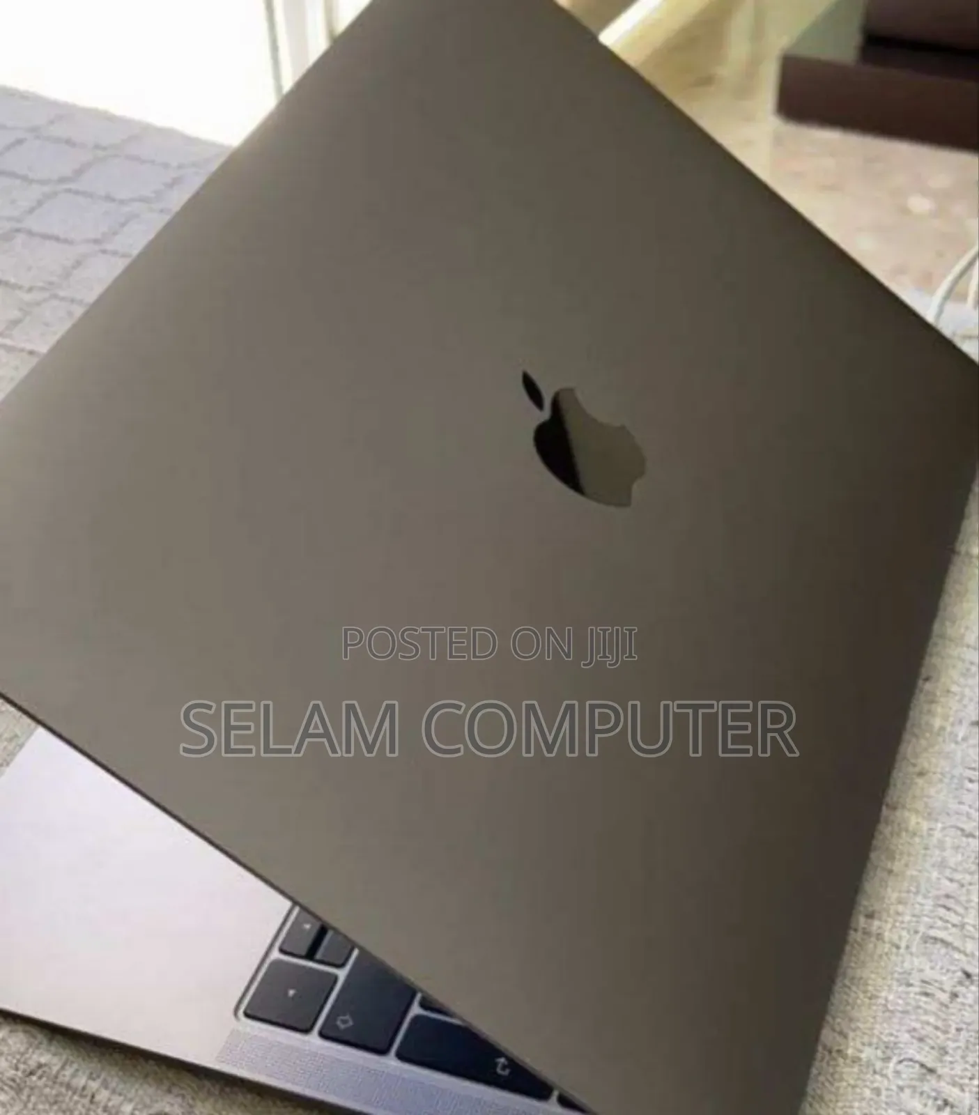 New Laptop Apple MacBook Air 2020 M1 8GB Apple M1 SSD 256GB