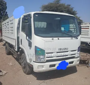 Isuzu NPR 2024 Model