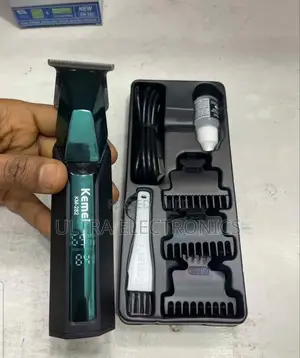 Kemei Km-282 Professional Cordless Hair Clipper.It Features a 1200mah