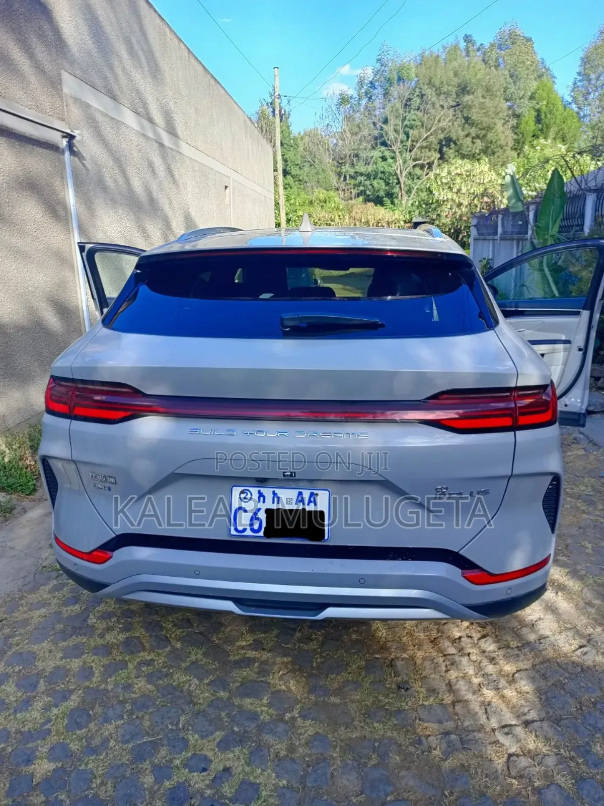 BYD Song Plus 1.5 CVT Hybrid AWD 2024 Gray