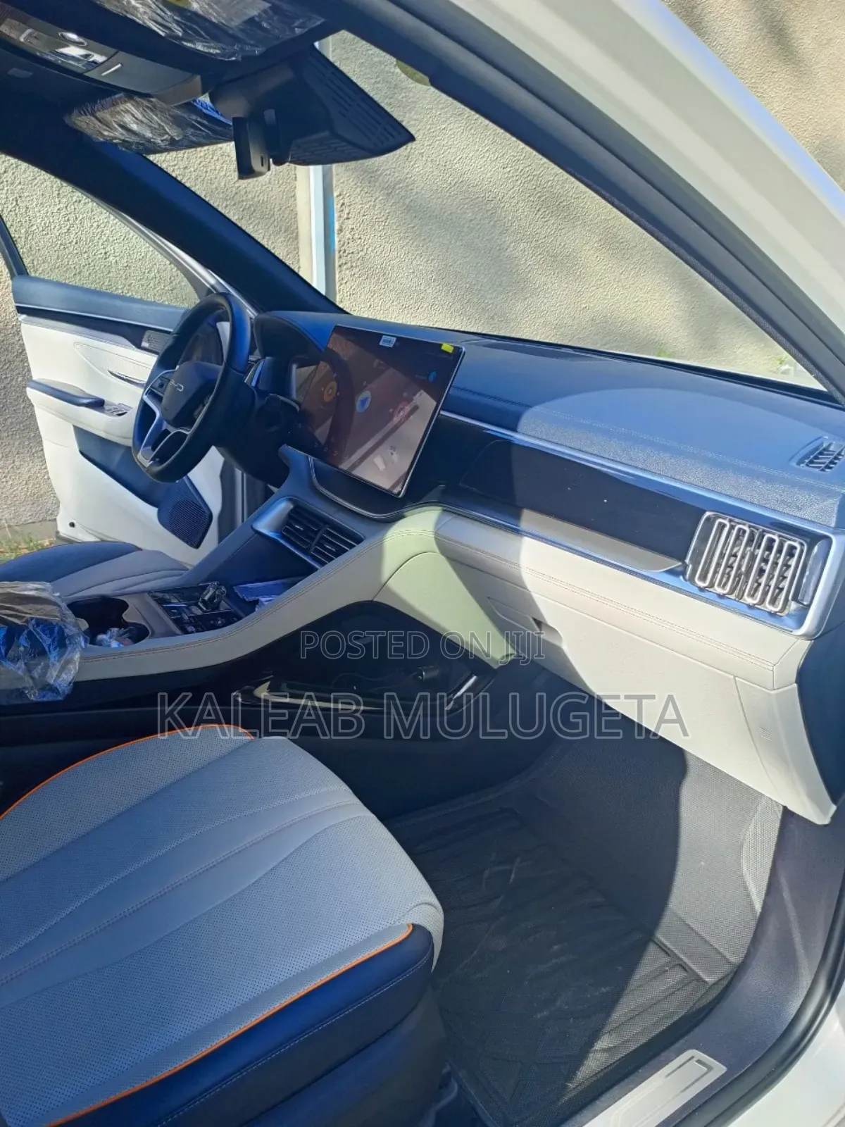 BYD Song Plus 1.5 CVT Hybrid AWD 2024 Gray