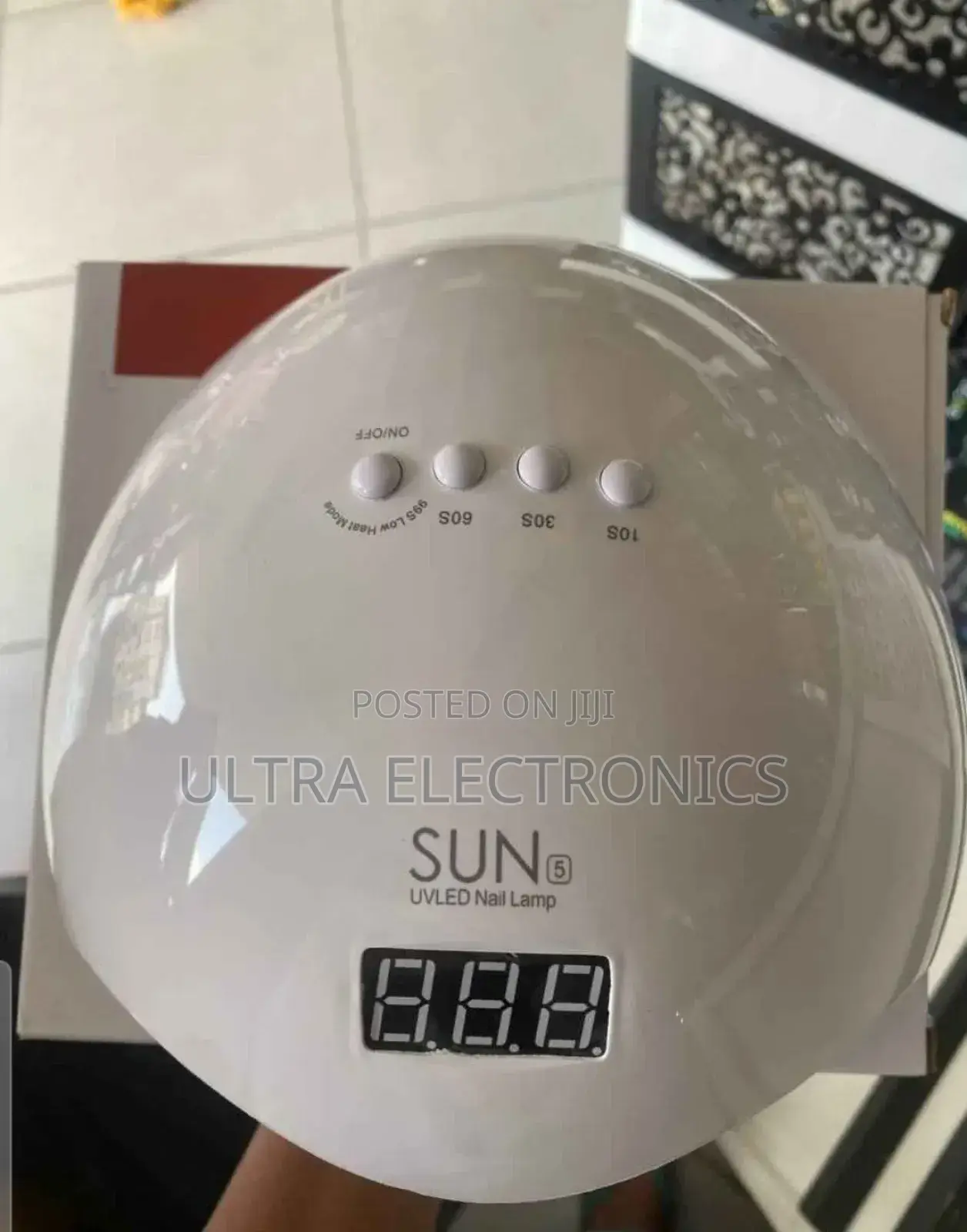48w Led/Uv Nail Lamp. It Uses a Double Light Source