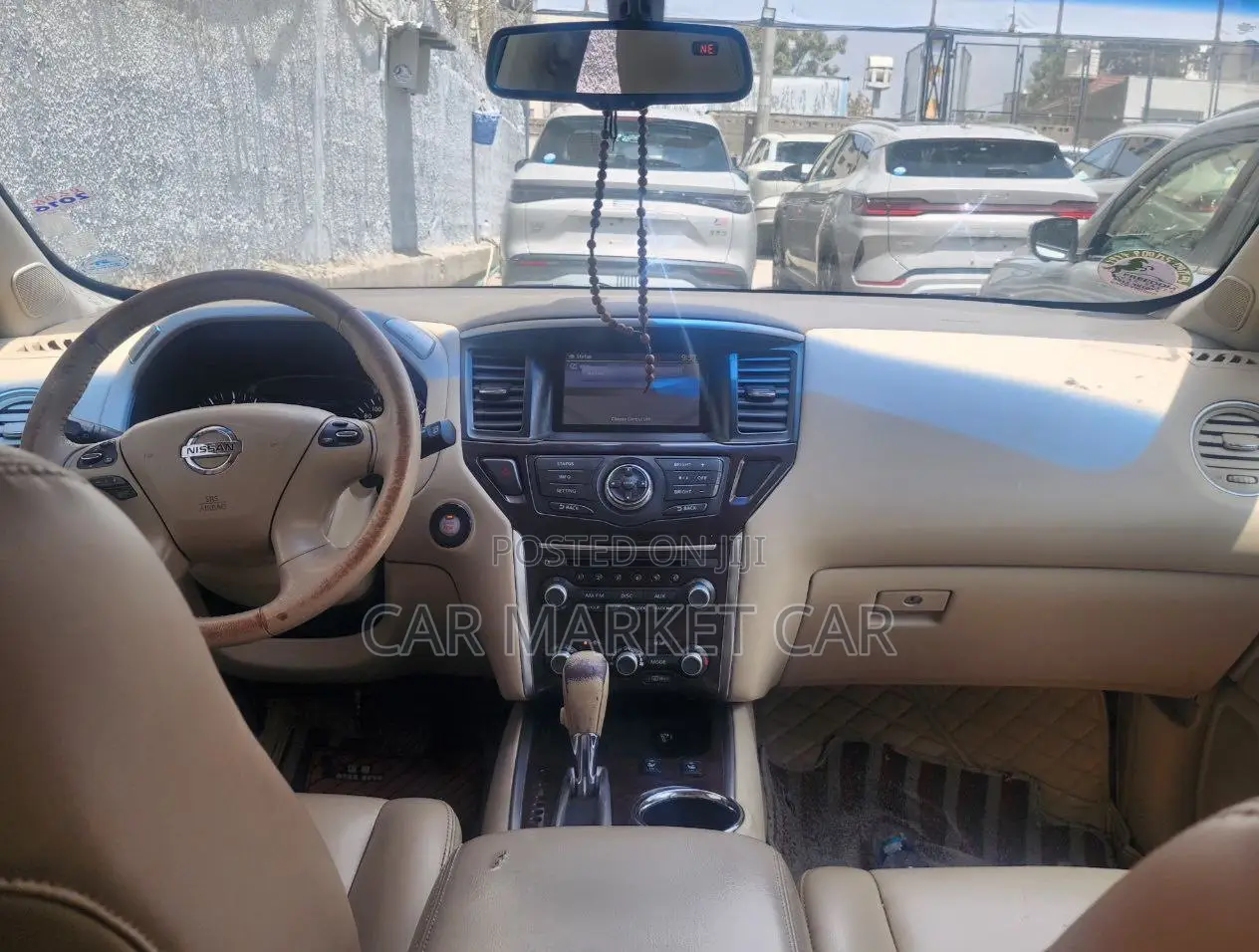 Nissan Pathfinder SV 4dr FWD (3.5L 6cyl) 2016 Gray