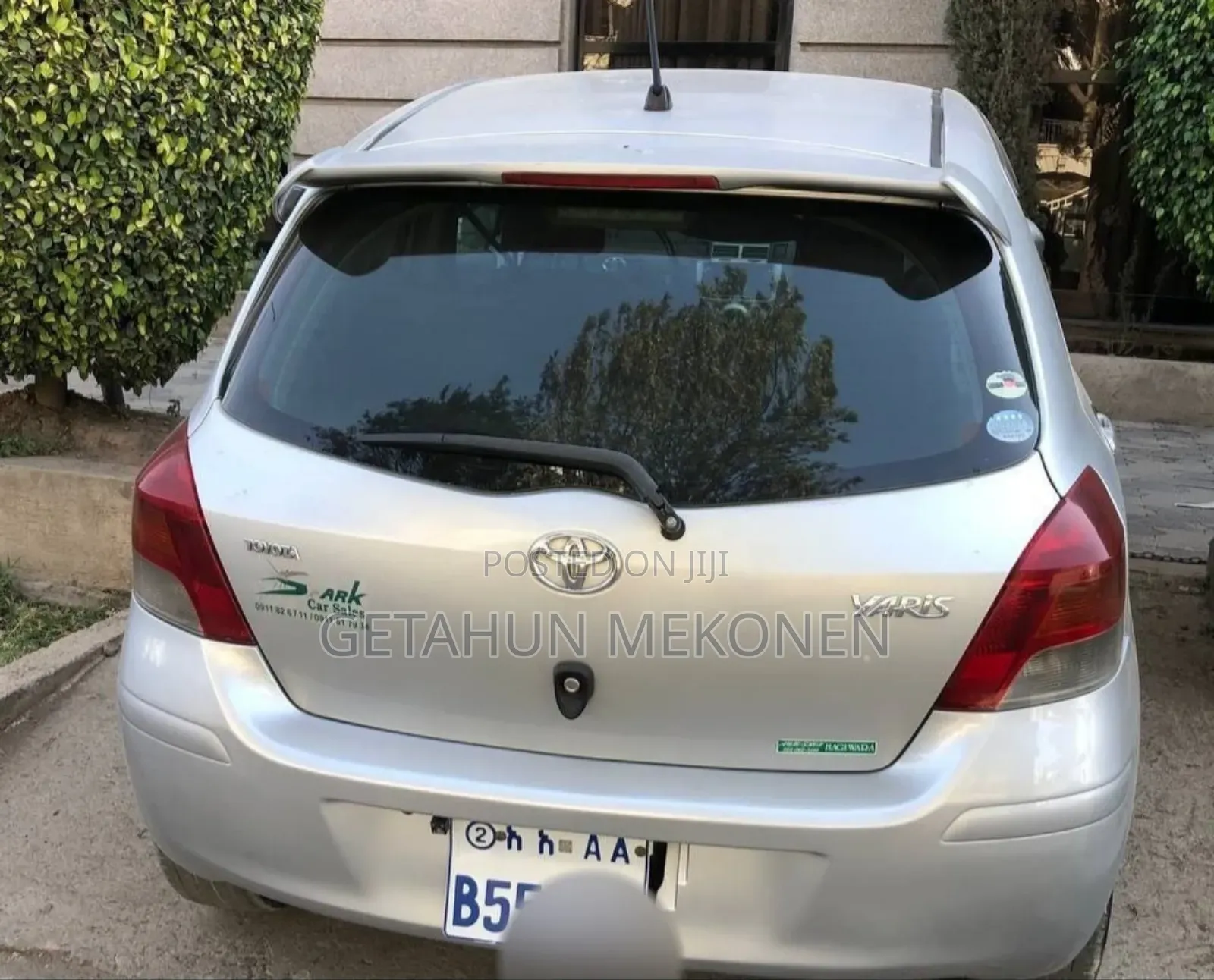 Toyota Yaris 2010 Silver