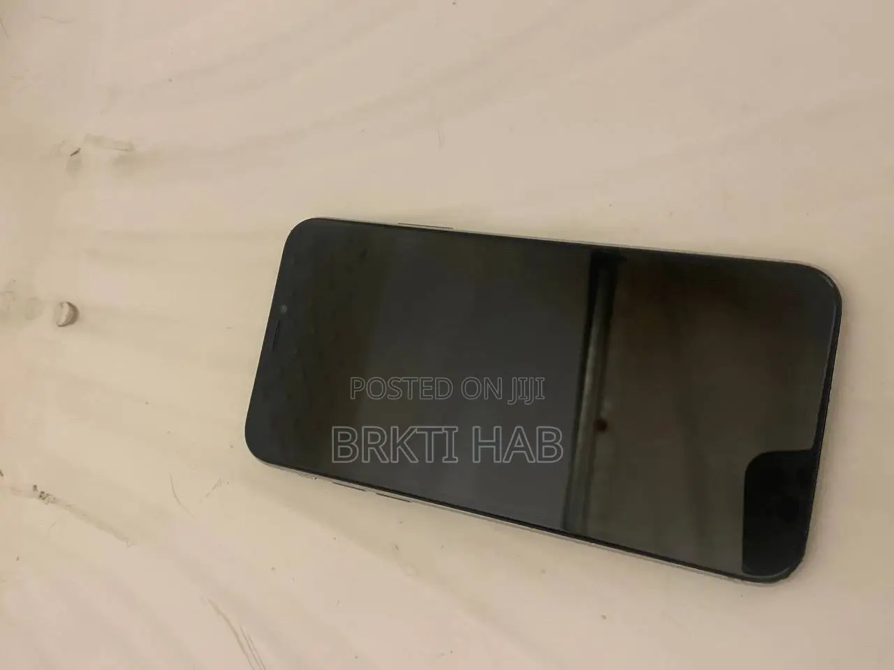 Apple iPhone X 64 GB White