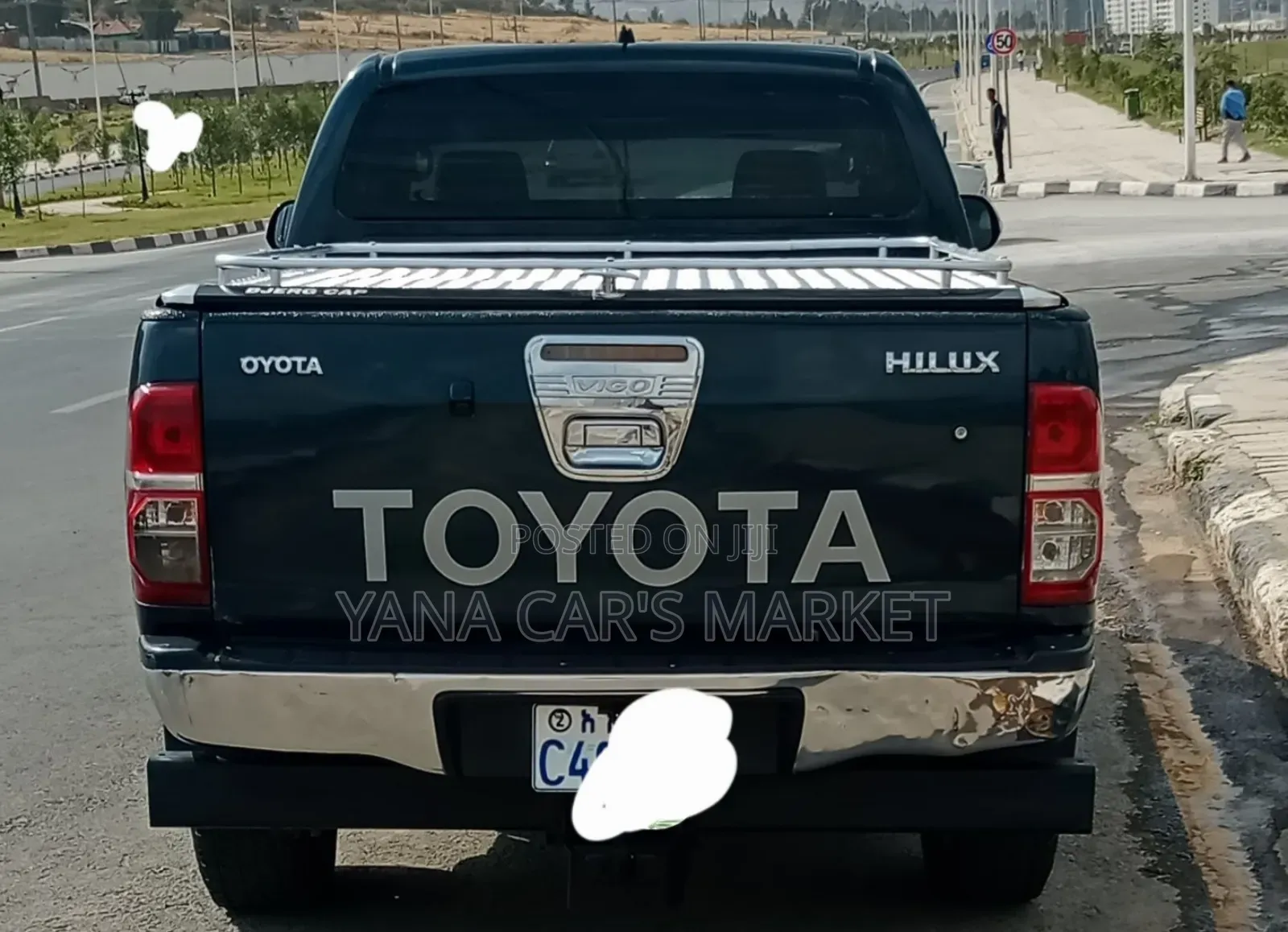 Toyota Hilux 2014 Black