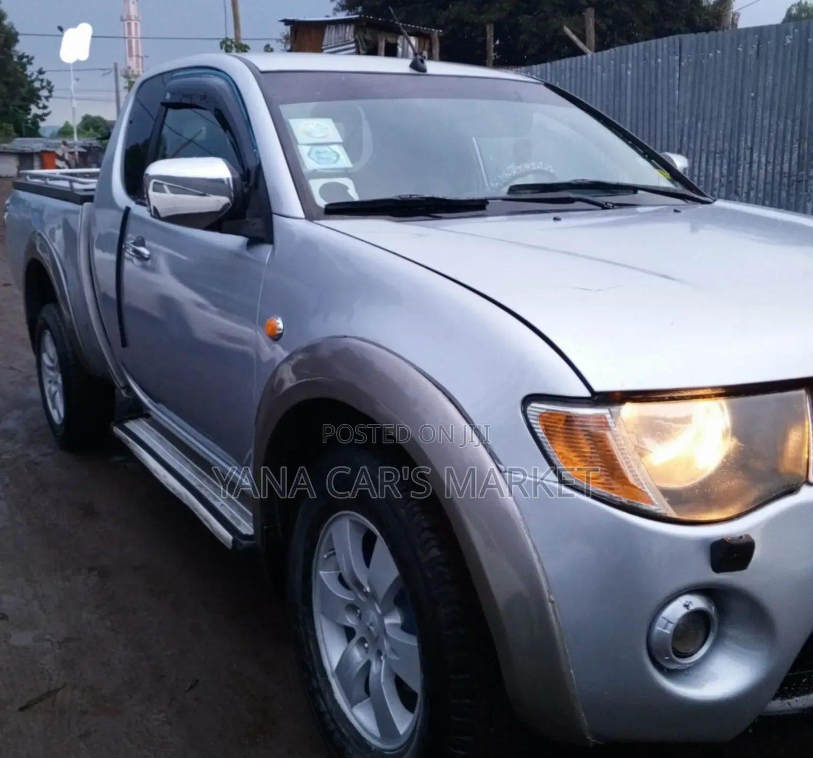 Mitsubishi L200 2007 Silver