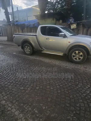 Mitsubishi L200 2007 Silver
