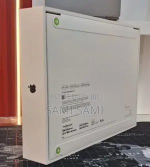 New Laptop Apple MacBook Air 2025 M4 13-Inch 16GB Apple M4 SSD 512GB