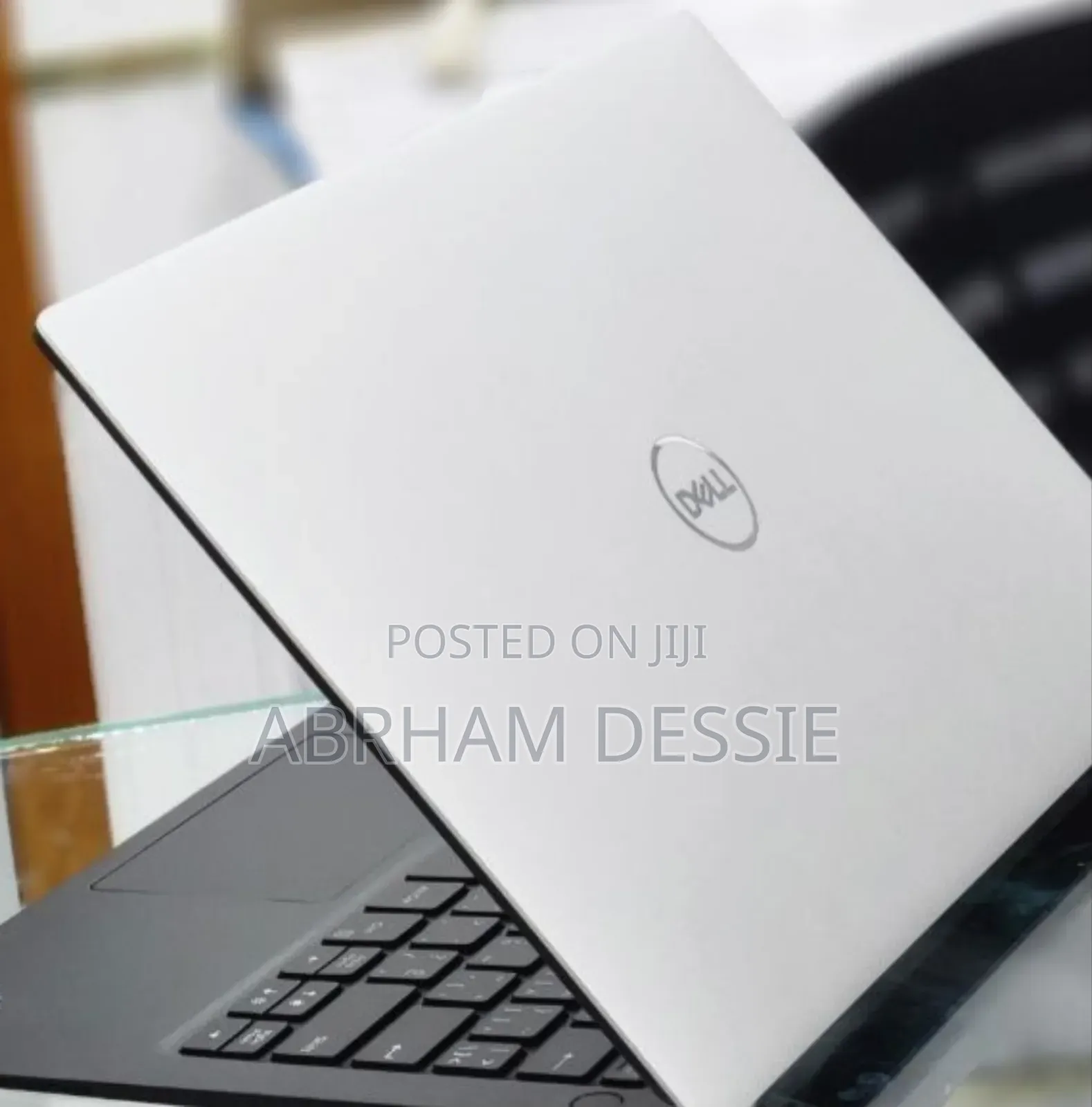 New Laptop Dell XPS 13 8GB Intel Core I7 SSD 512GB