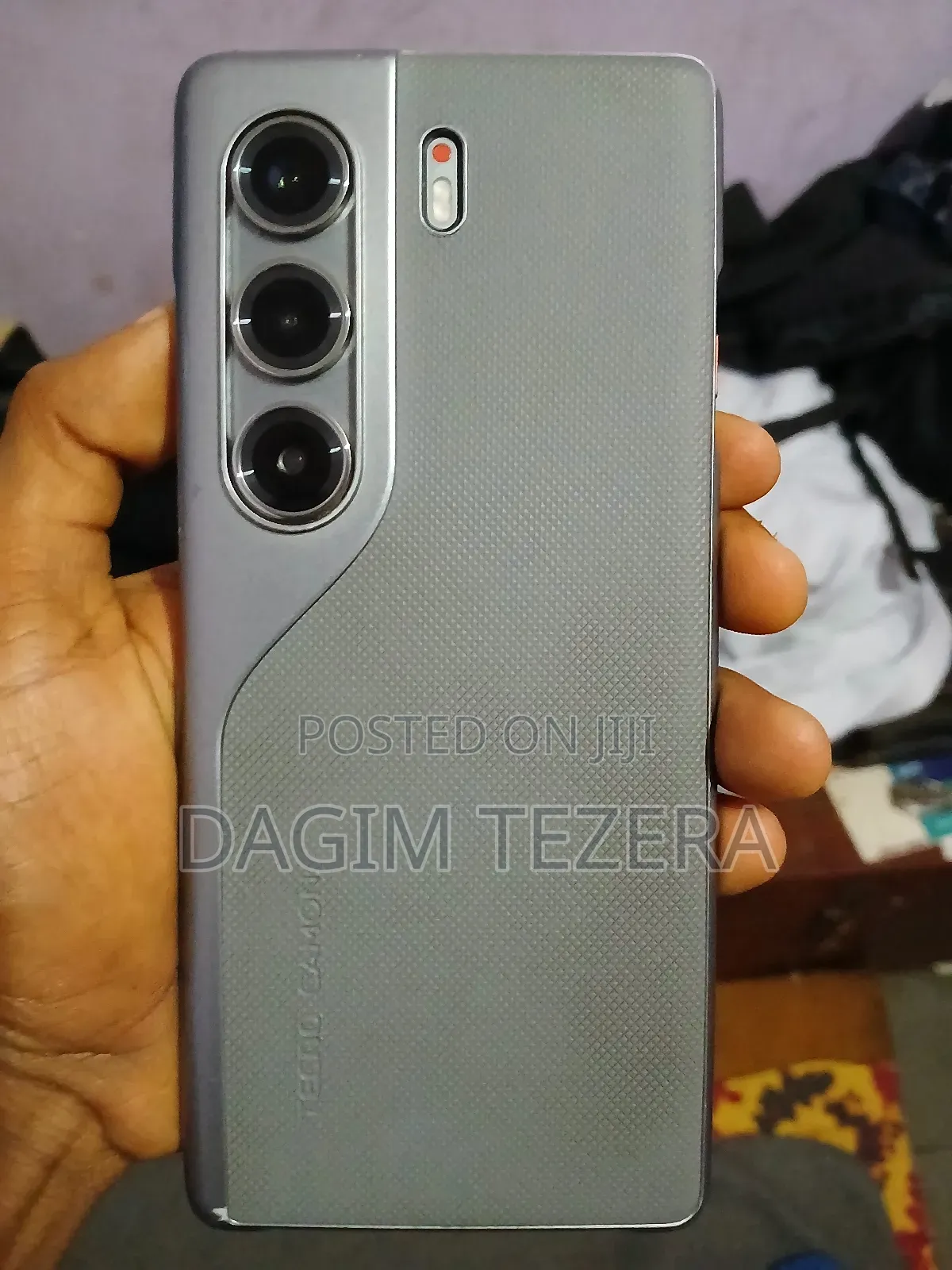 Tecno Camon 40 Pro 256 GB Silver