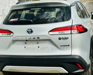 Toyota Corolla Cross Hybrid 2024 Gray