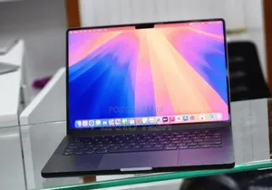 New Laptop Apple MacBook Pro 16GB Apple M4 SSD 512GB