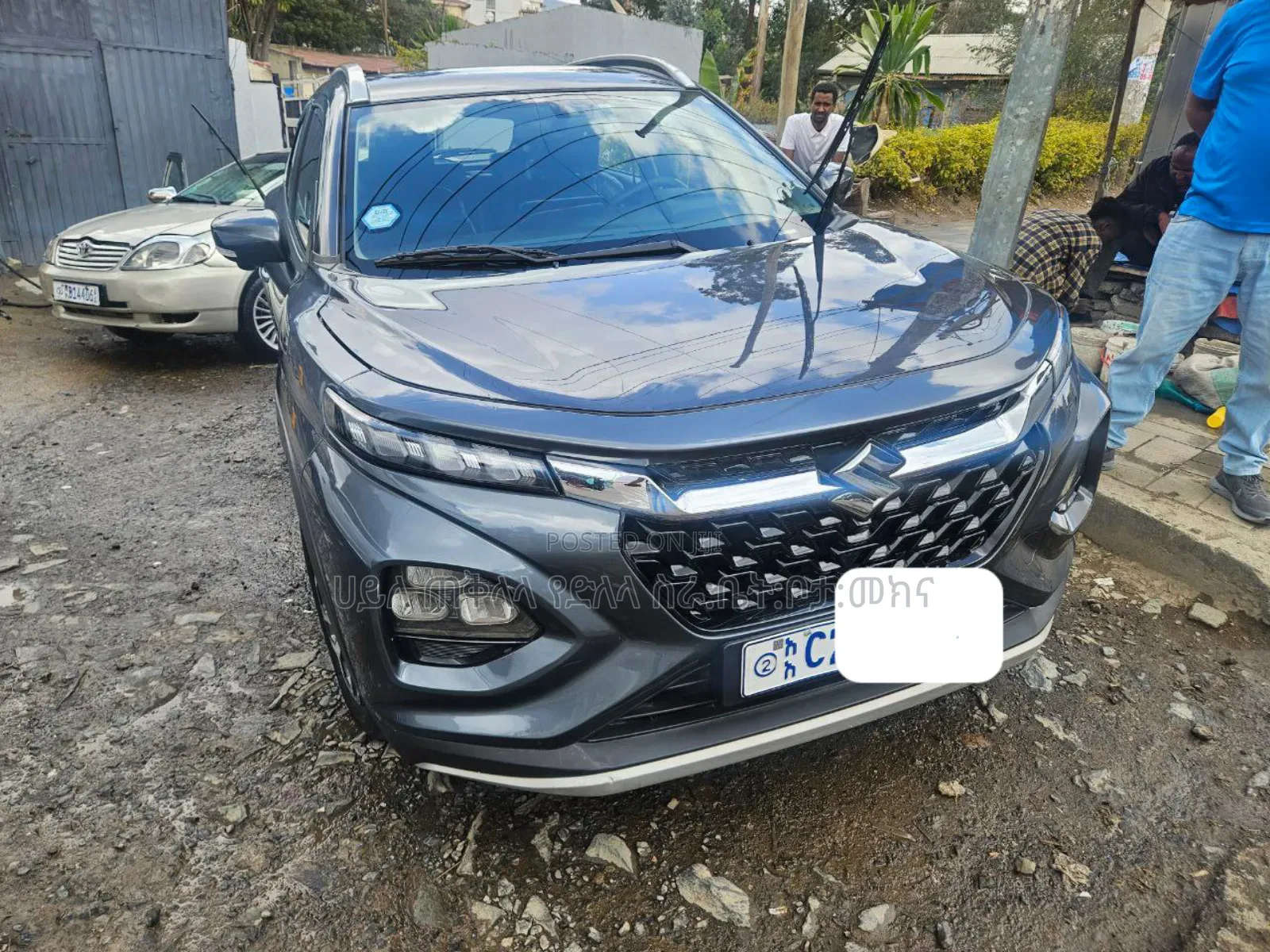 Suzuki Fronx 2025 Gray