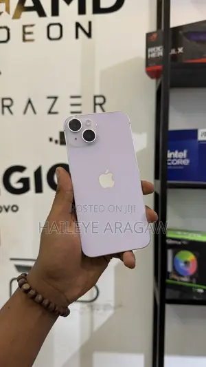 New Apple iPhone 13 128 GB Pink