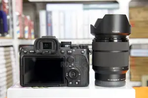 Sony A7 4 With 28-70mm Standard Zoom Lens