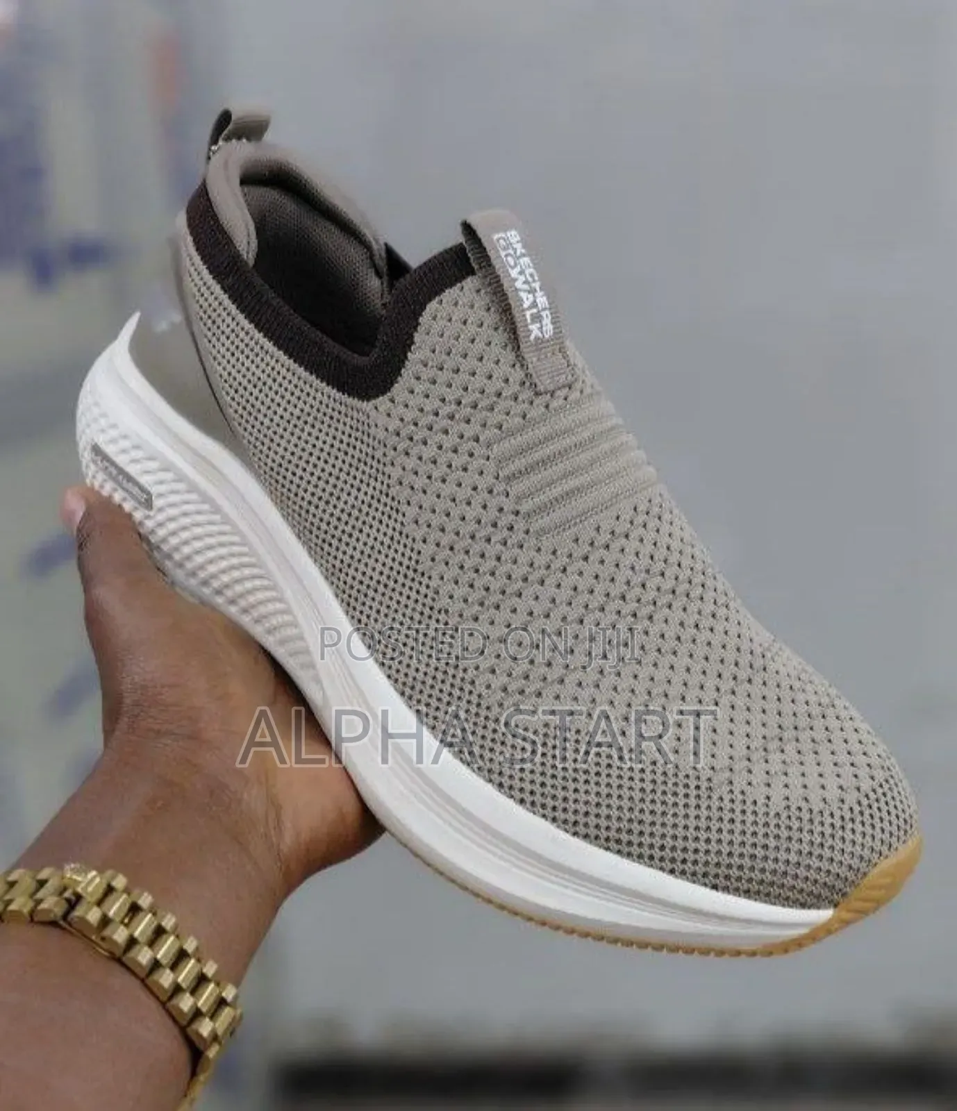 New Arrival Comfortable Skechers Oiglo Made in Vietnam Man's