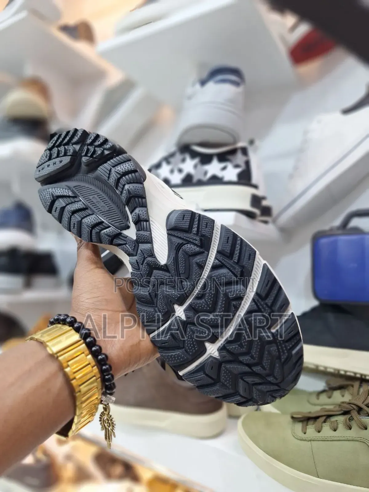 New Arrival Ascics Running Sneakers Made in Vietnam