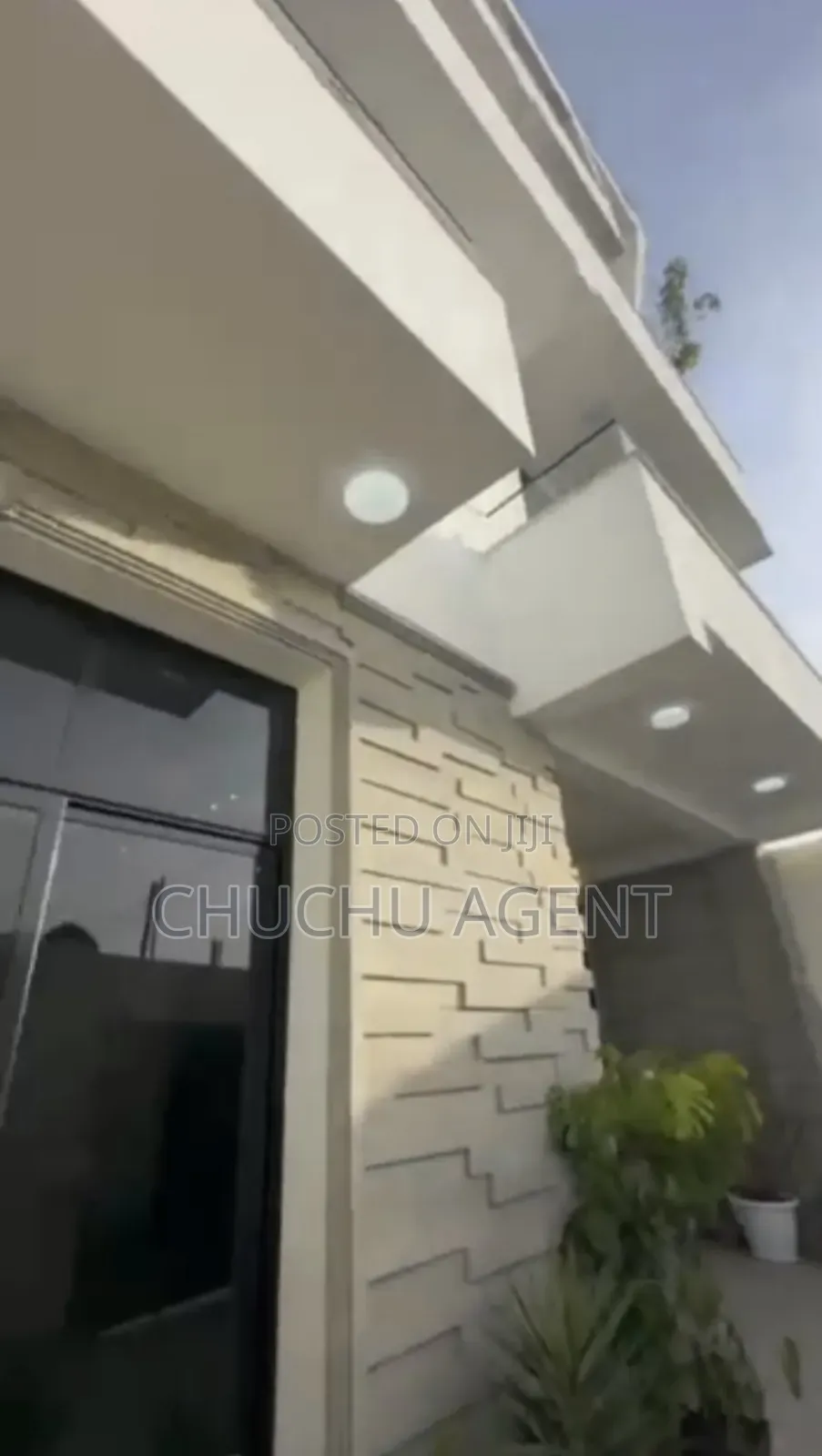 8bdrm House in Gullele for sale