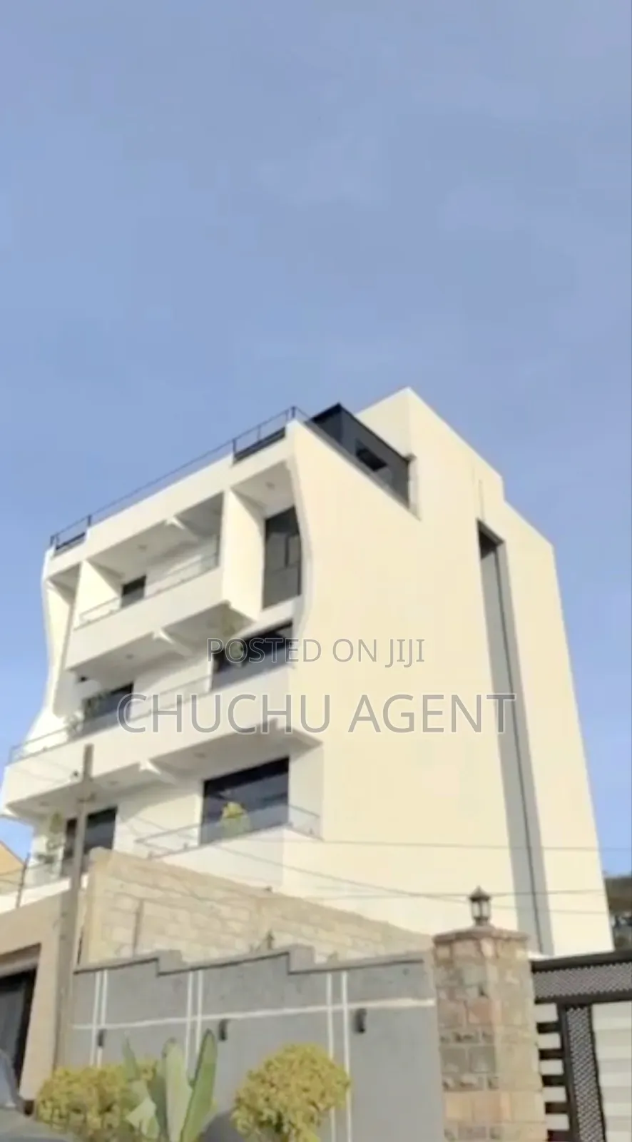 8bdrm House in Gullele for sale