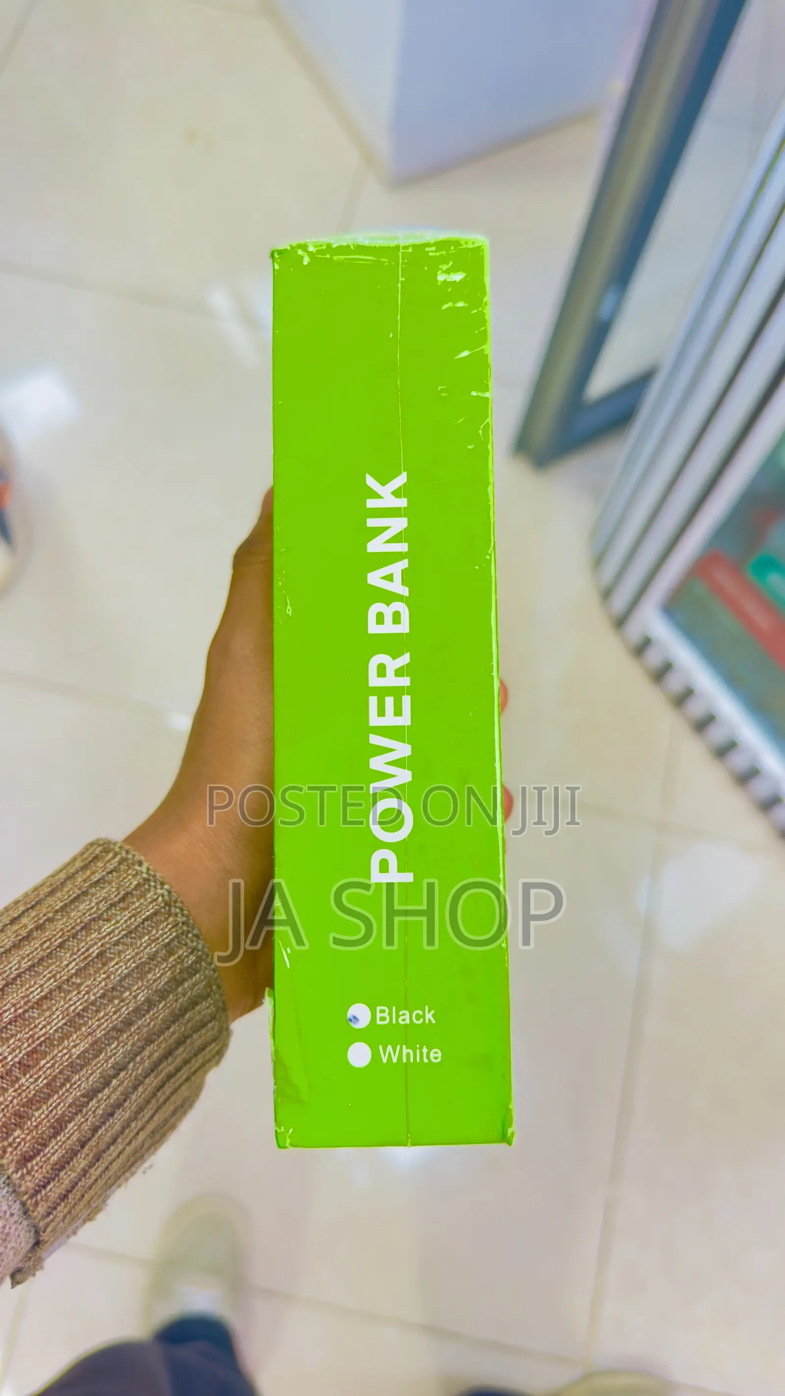 Ofaima Titan 30,000mah High-Capacity Power Bank