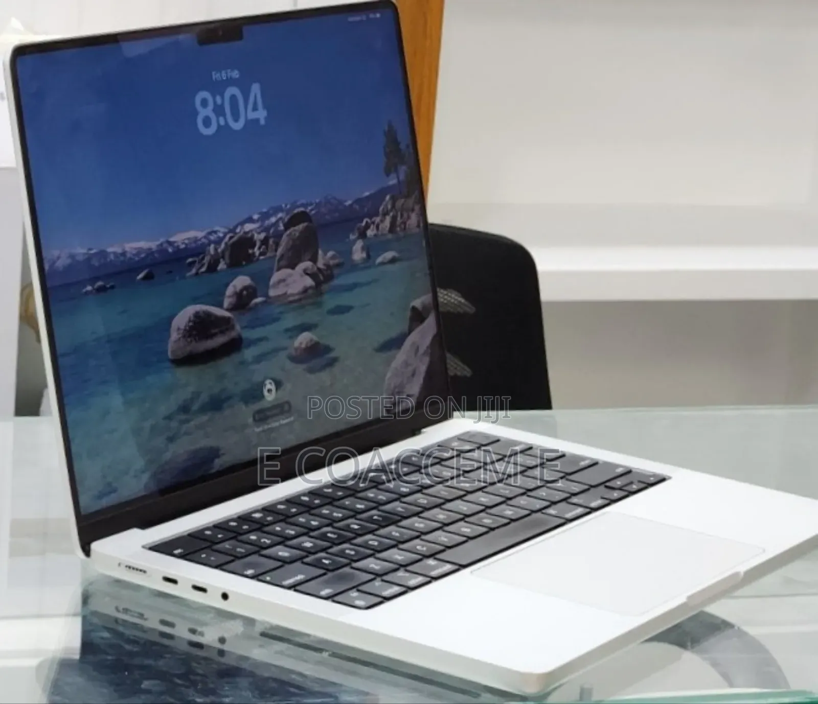 New Laptop Apple MacBook 16GB Apple M1 Pro SSD 512GB