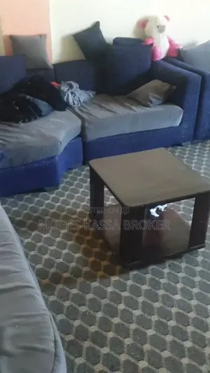 2bdrm Condo in አያት መብራት ኃይል ኮንዶሚኒየም, Yeka for sale