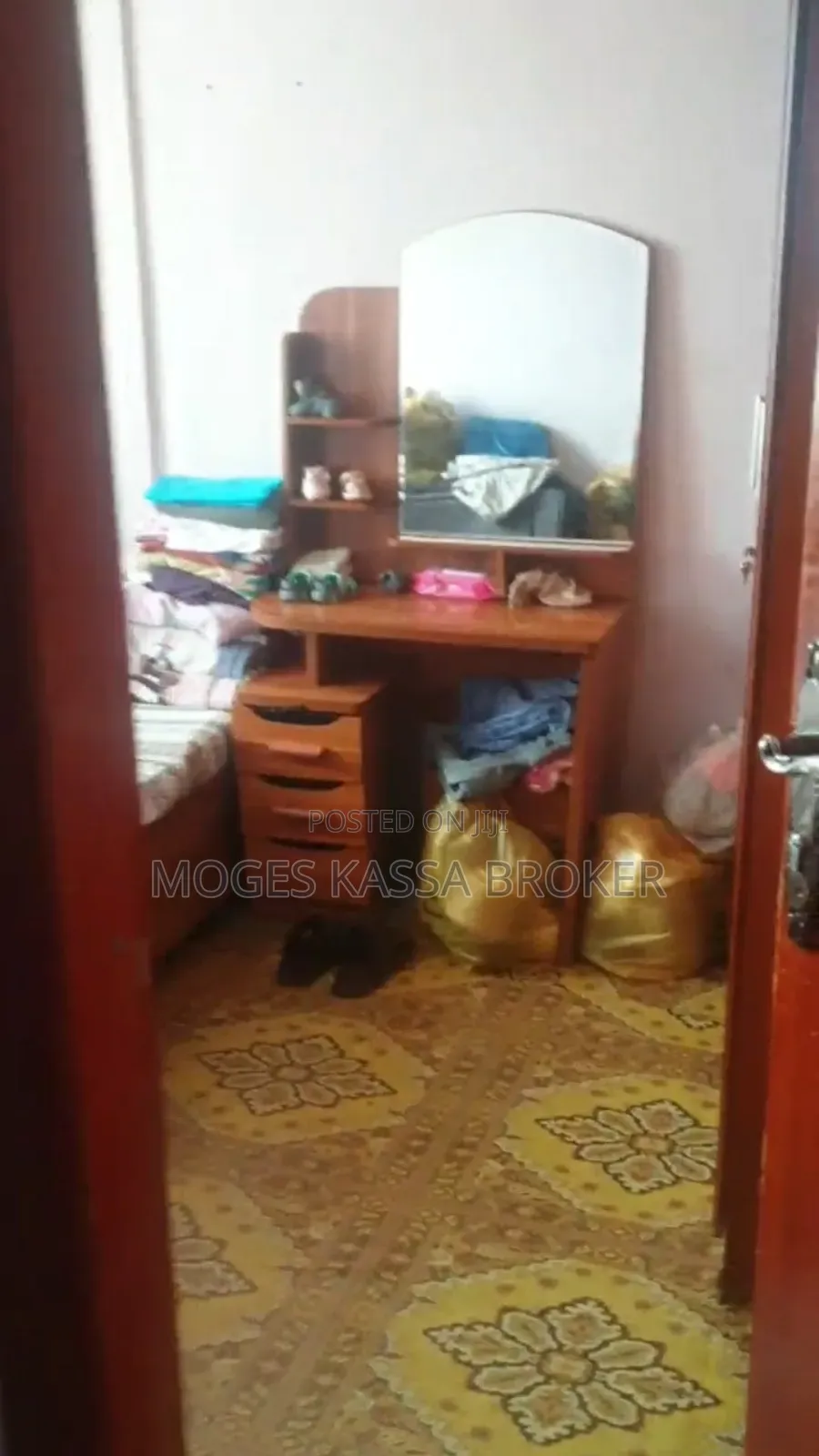 2bdrm Condo in አያት መብራት ኃይል ኮንዶሚኒየም, Yeka for sale