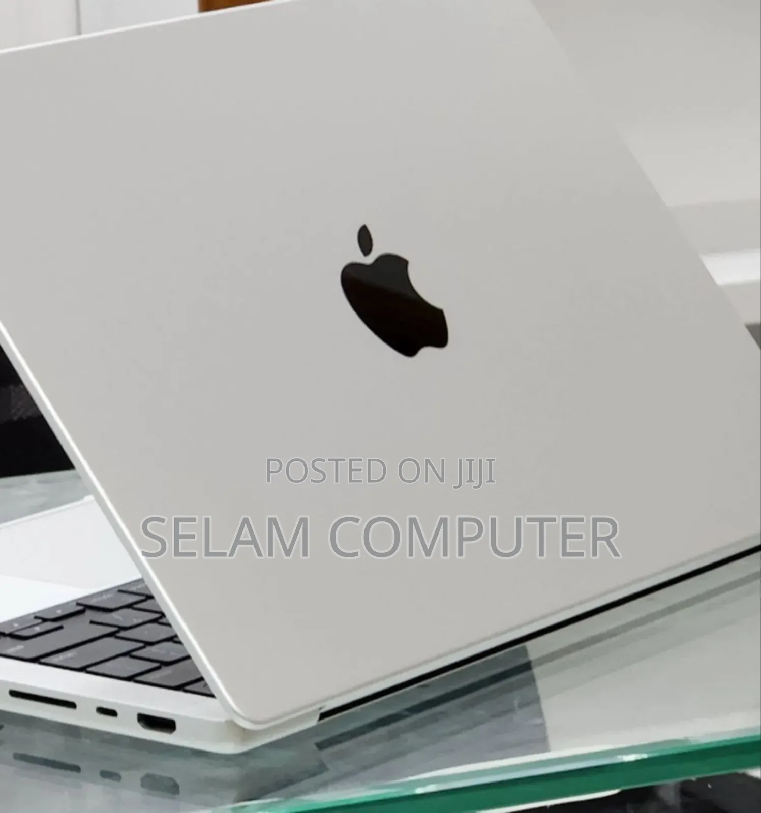New Laptop Apple MacBook Pro M1 16GB Apple M1 Pro SSD 512GB