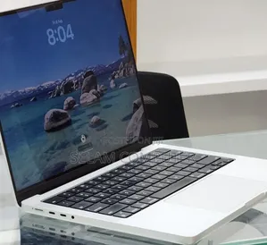 New Laptop Apple MacBook Pro M1 16GB Apple M1 Pro SSD 512GB