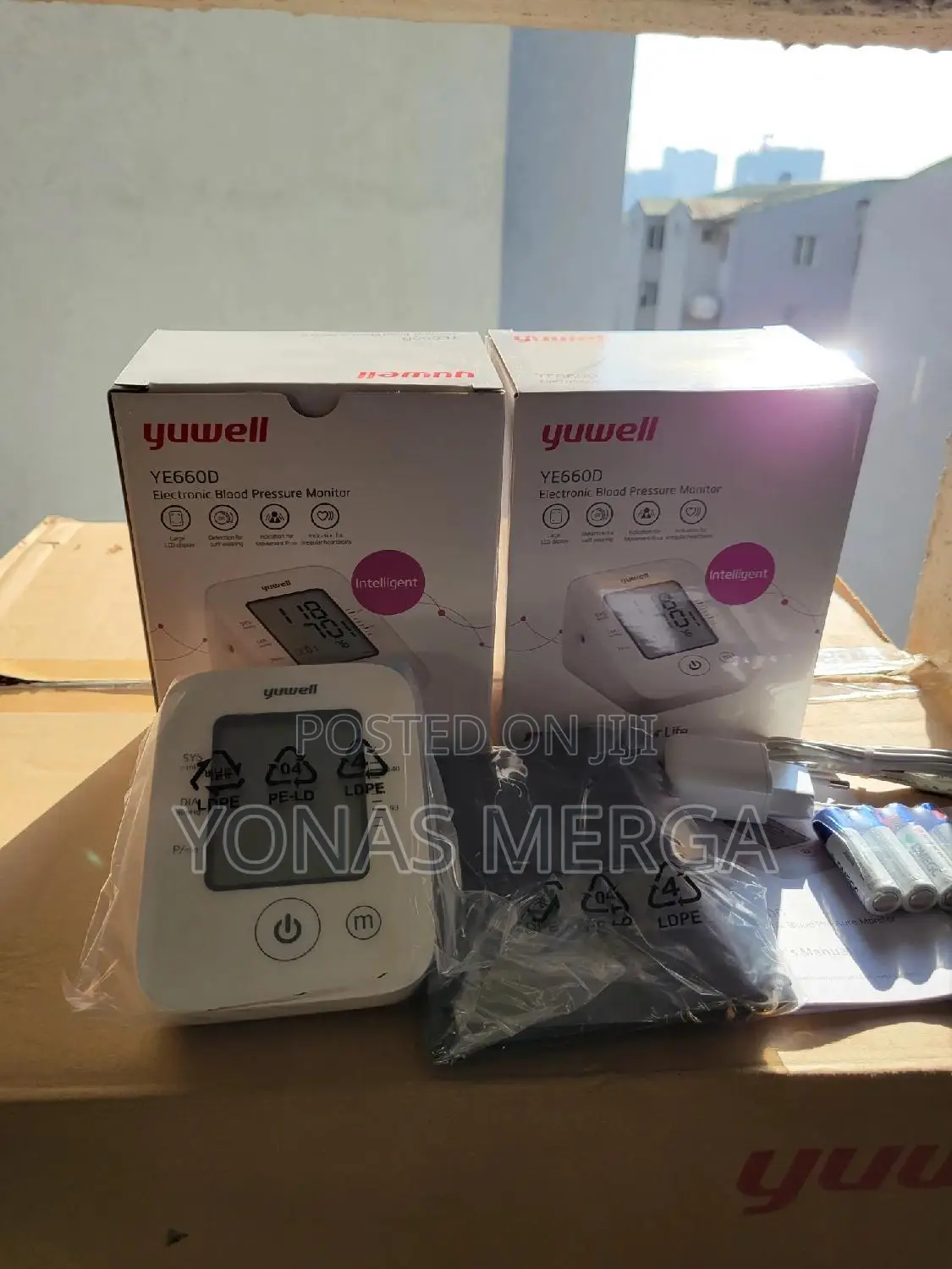 Accurate,And Automatic Bp Monitoring台昍simple as Listening to a Message