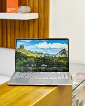 New Laptop HP Pavilion X360 8GB Intel Core I5 SSD 512GB