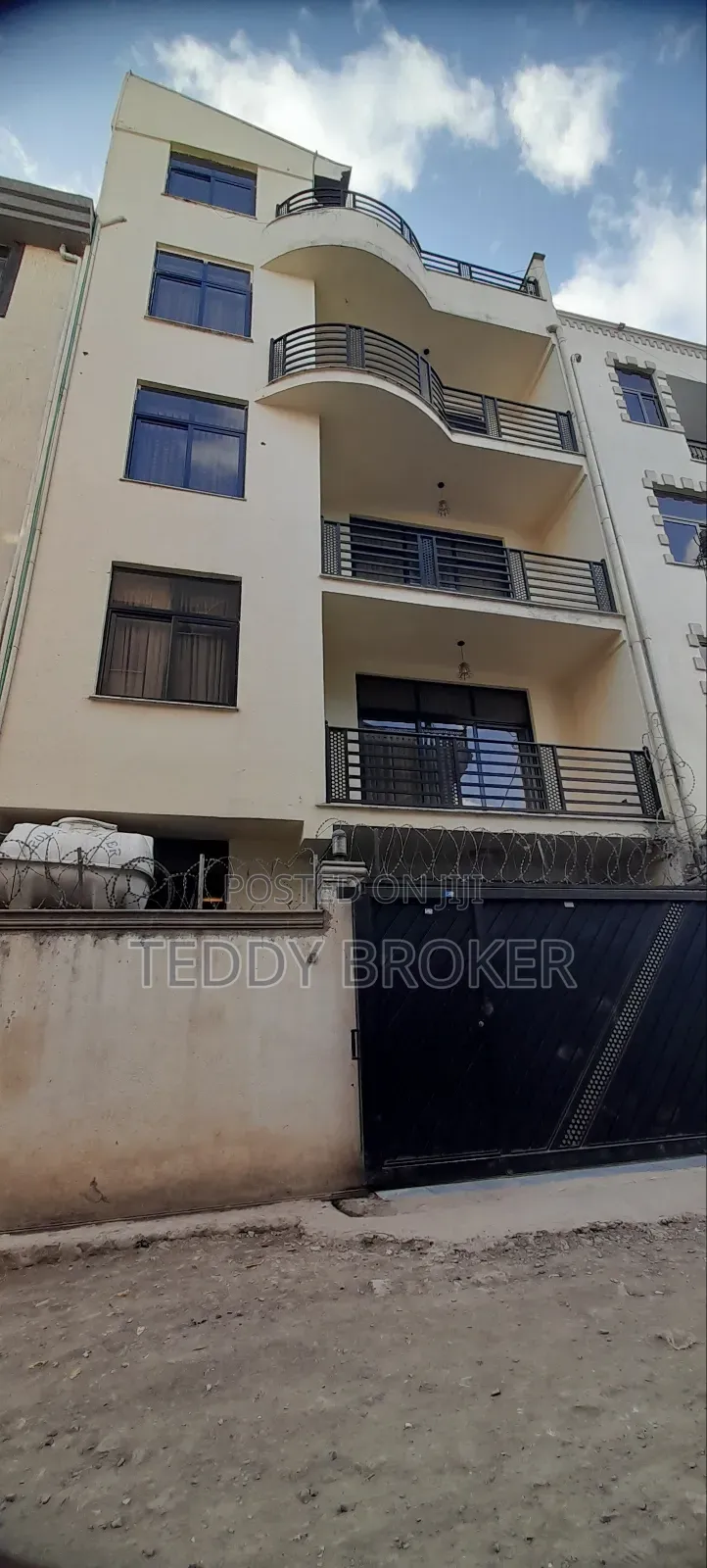 7bdrm House in Haile Garment, Nifas Silk-Lafto for sale
