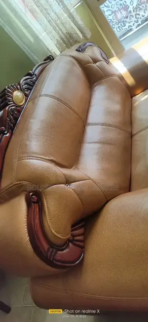 Sofa Laser Cleaning