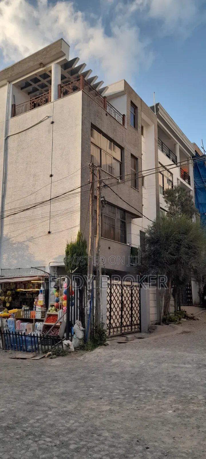 7bdrm House in Haile Garment, Nifas Silk-Lafto for sale