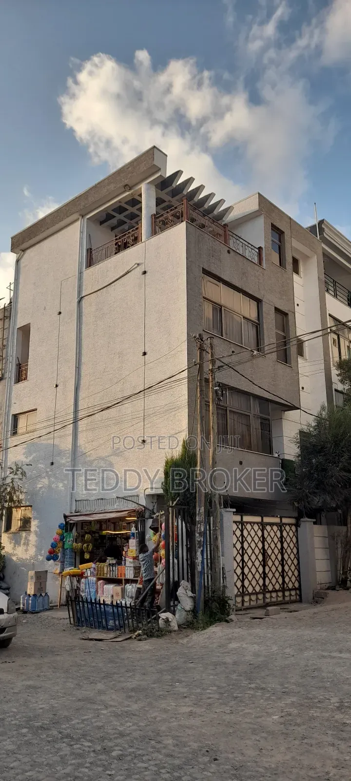 7bdrm House in Haile Garment, Nifas Silk-Lafto for sale