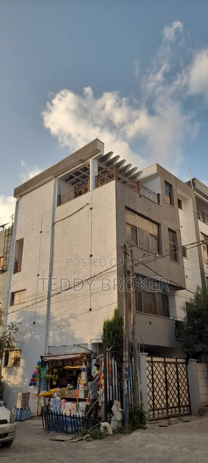 7bdrm House in Haile Garment, Nifas Silk-Lafto for sale