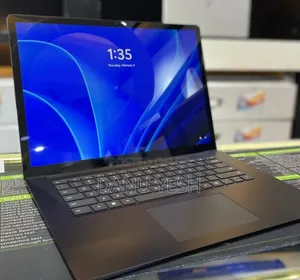 New Laptop Microsoft Surface 16GB Intel Core I7 SSD 512GB