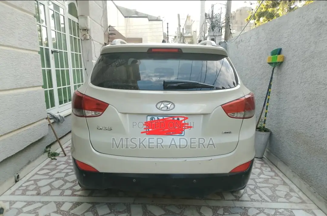Hyundai Tucson GLS FWD 2014 Beige