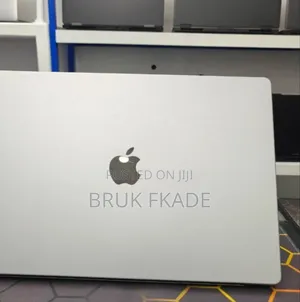 New Laptop Apple MacBook Pro M1 16GB Apple M1 Pro SSD 512GB