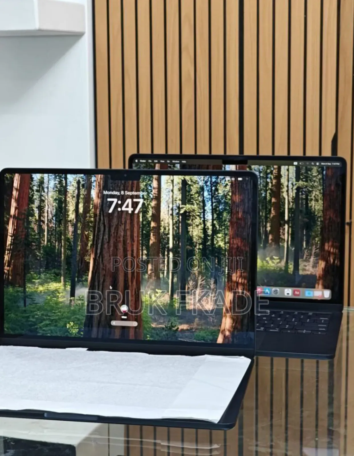 New Laptop Apple MacBook Air 2025 M4 13-Inch 16GB Apple M4 SSD 256GB