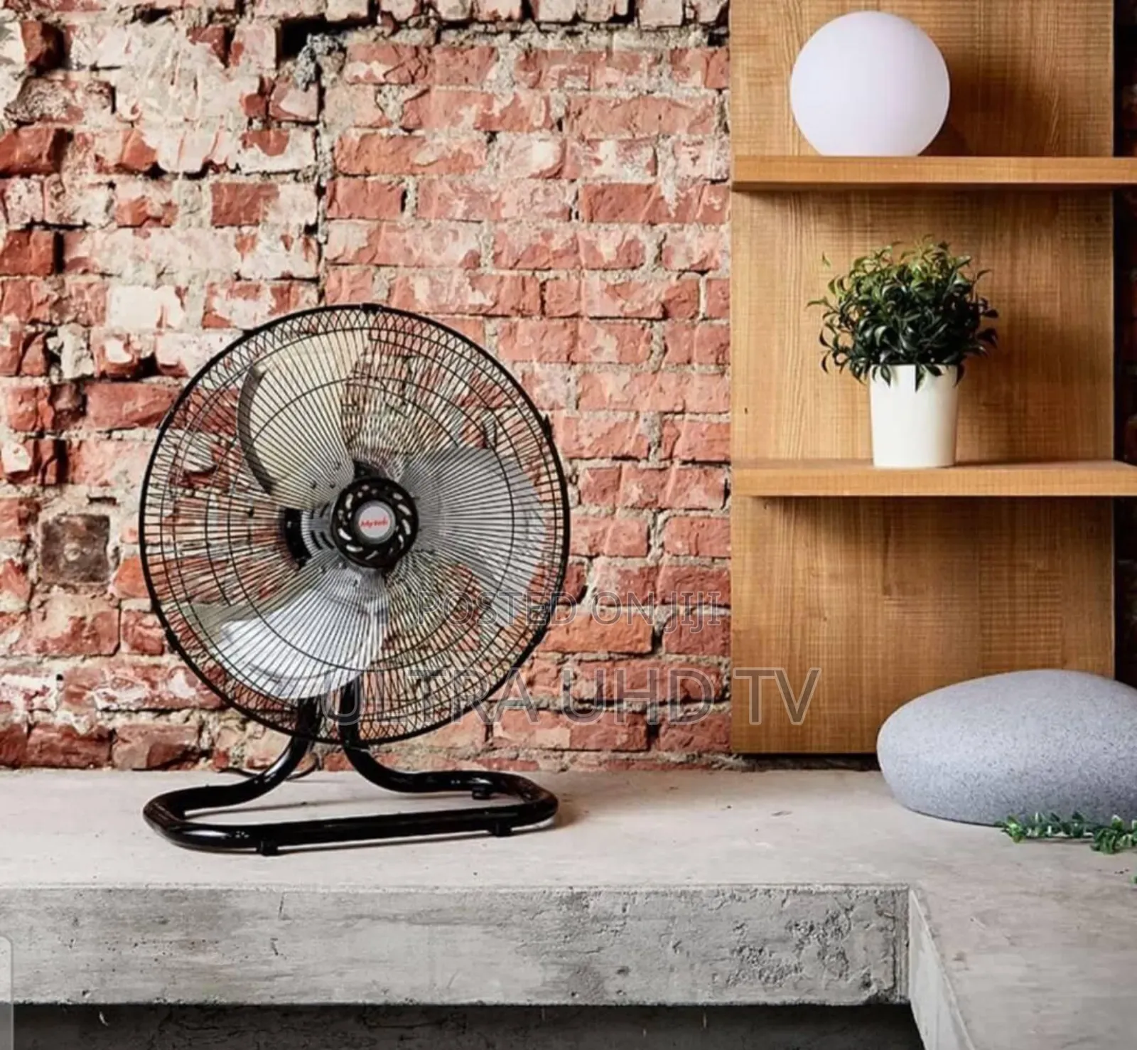 Mytek 3-in-1 Industrial Pedestal Fan. It Features a Durable
